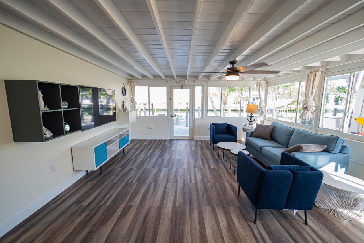 Key Colony Beach Newly Renovated 3Br2Ba Duplex With Private Dockヴィラ エクステリア 写真