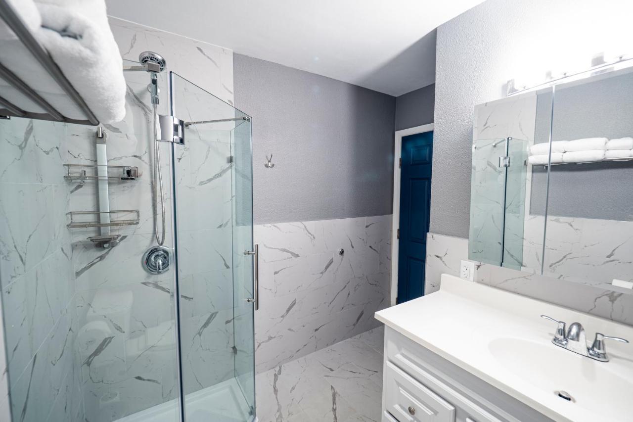 Key Colony Beach Newly Renovated 3Br2Ba Duplex With Private Dockヴィラ エクステリア 写真